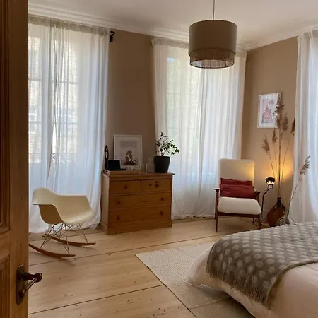 Guest house Les De La Oberlin